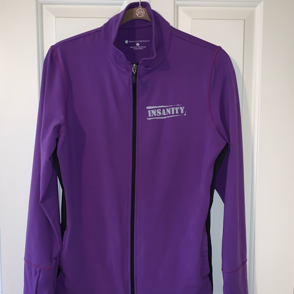 TEAM BEACHBODY INSANITY ZIP UP JACKET